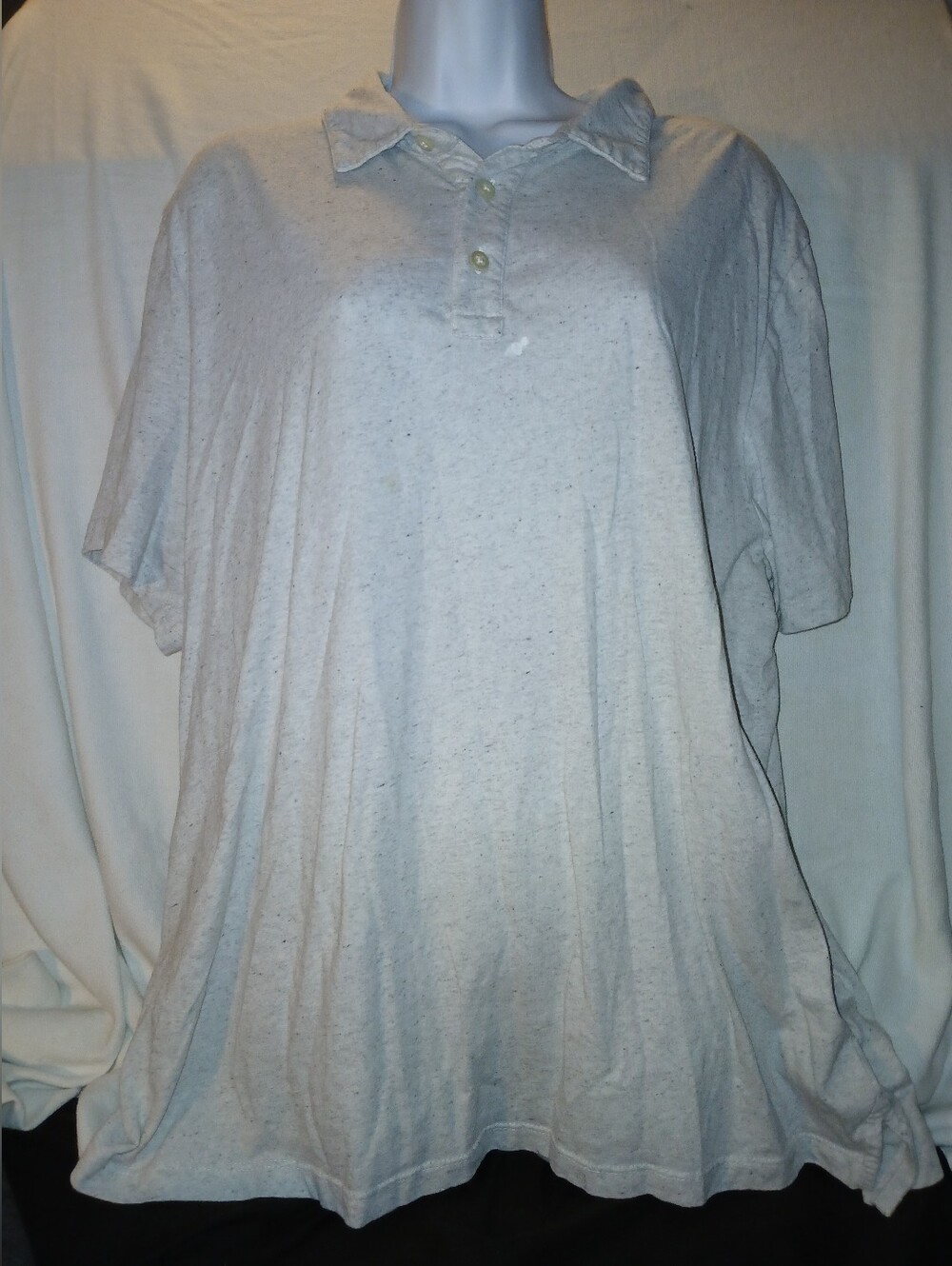 Pre-loved Old Navy Men's Heather Light Gray Polo.
